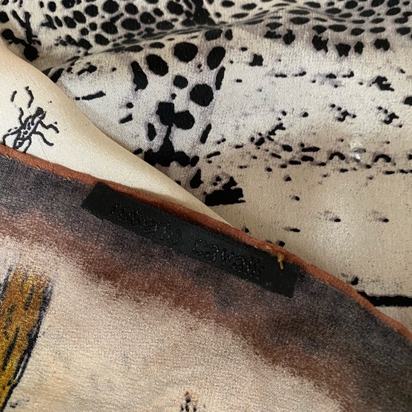 AUTH ROBERTO CAVALLI SILK COLLECTORS FOULARD - Picture 6 of 7